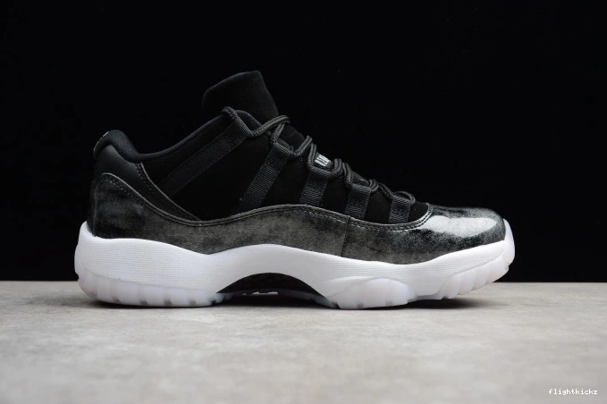 Air Jordan 11 Low 